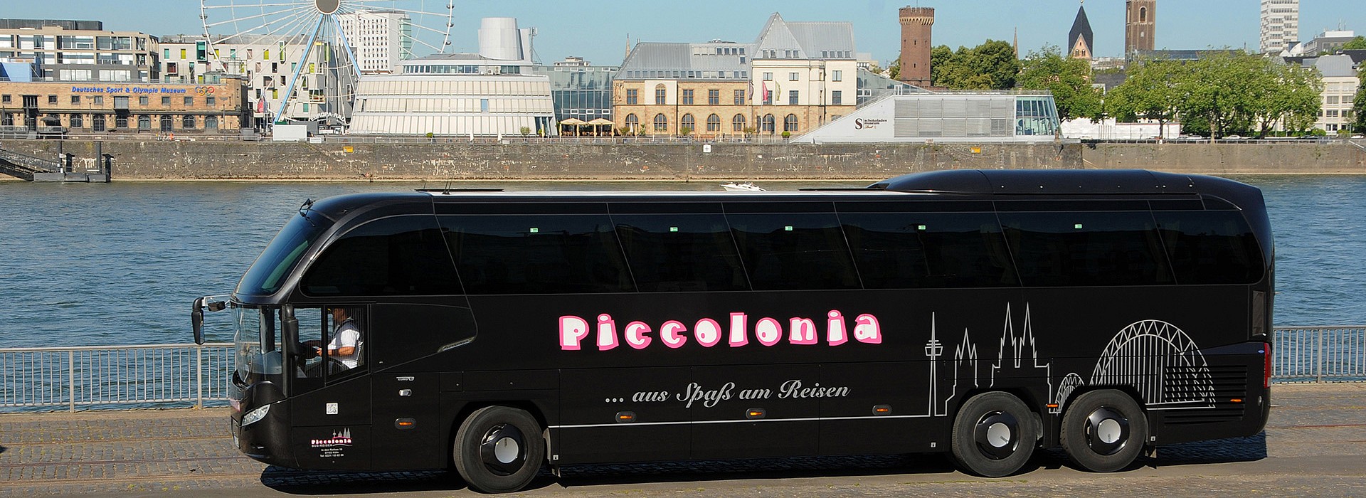 003--busflotte_piccolonia_pic9.jpg